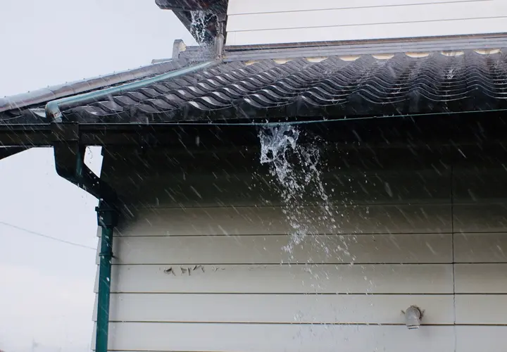 梅雨前の備えが安心の住まいを創る。